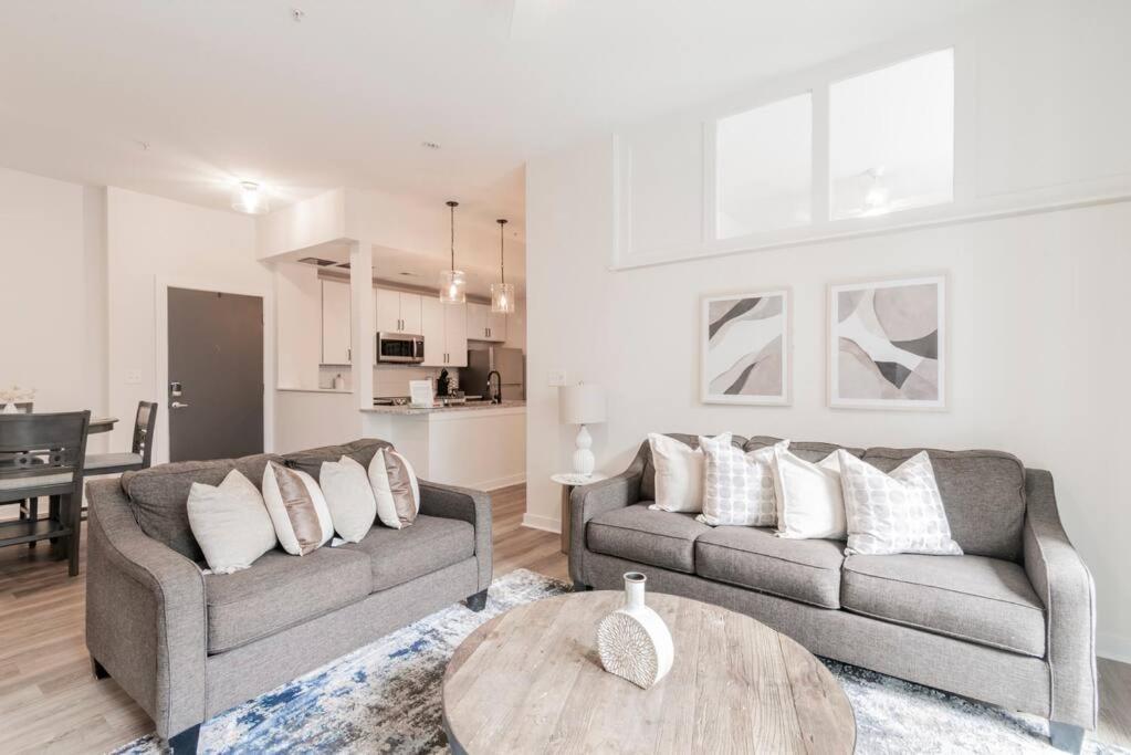 Charming Cozy Apartment With Wi-Fi & Free Parking Charlotte Kültér fotó